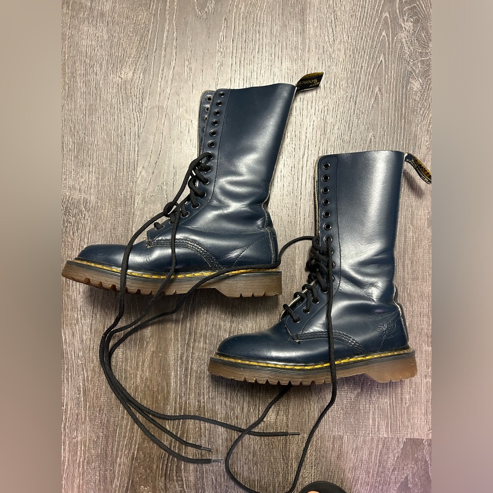 Dr Martens Navy Knee Boot US 3